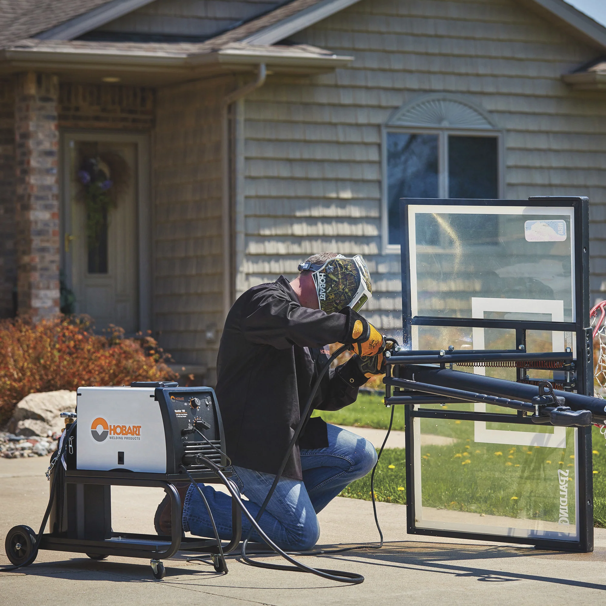 Hobart Handler 115 Volt 140 Amp Mig Flux Core Welder Welder - Image 2